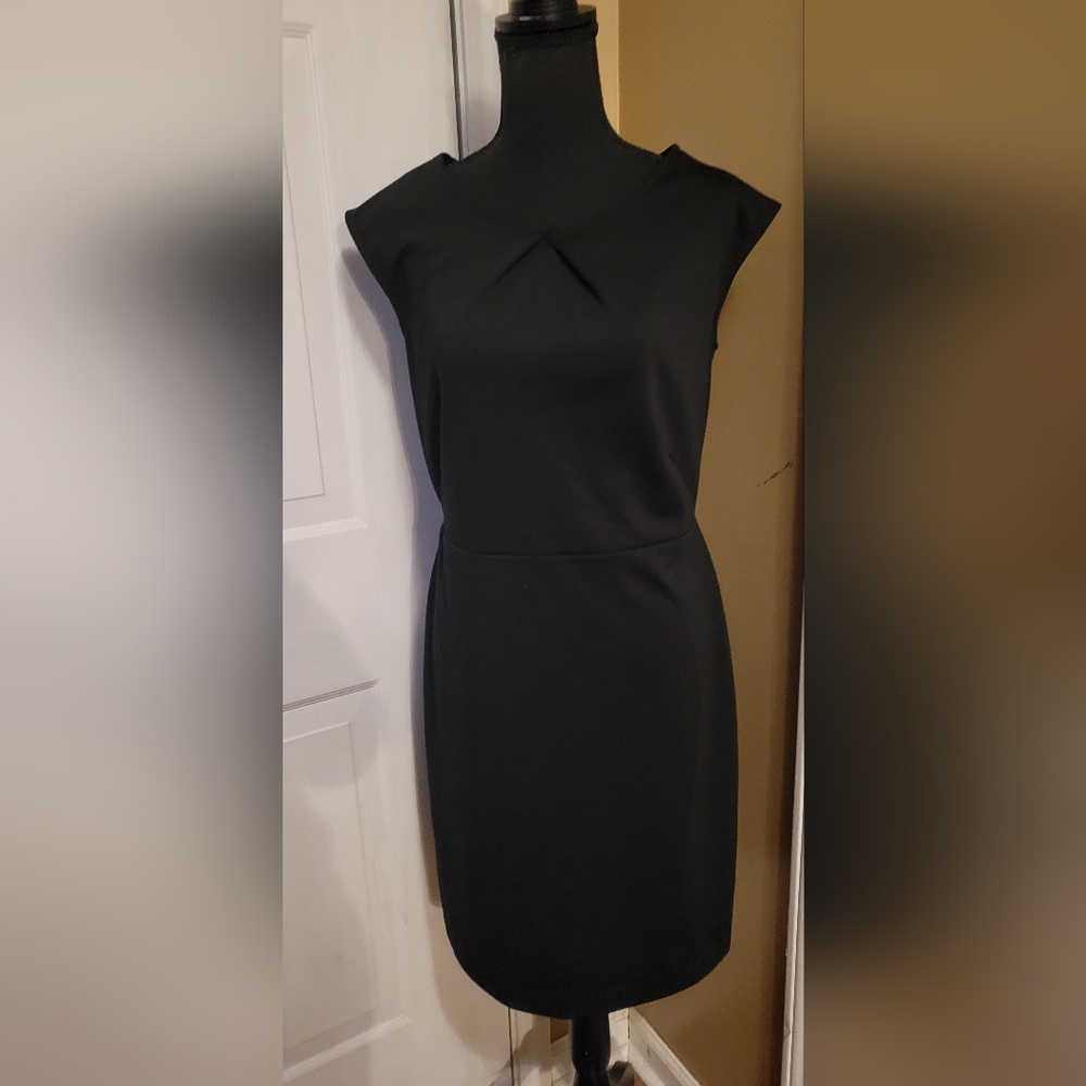 Merona Black Cap Sleeve Sheath Dress, Size Medium